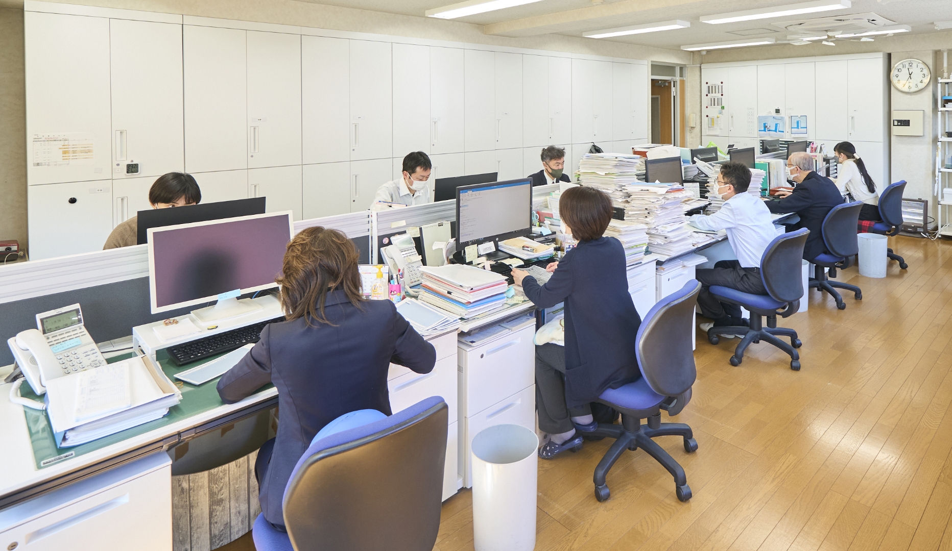 社会保険労務士法人みやび　従業員